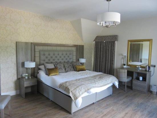 The Stair Arms Hotel Pathhead Екстериор снимка