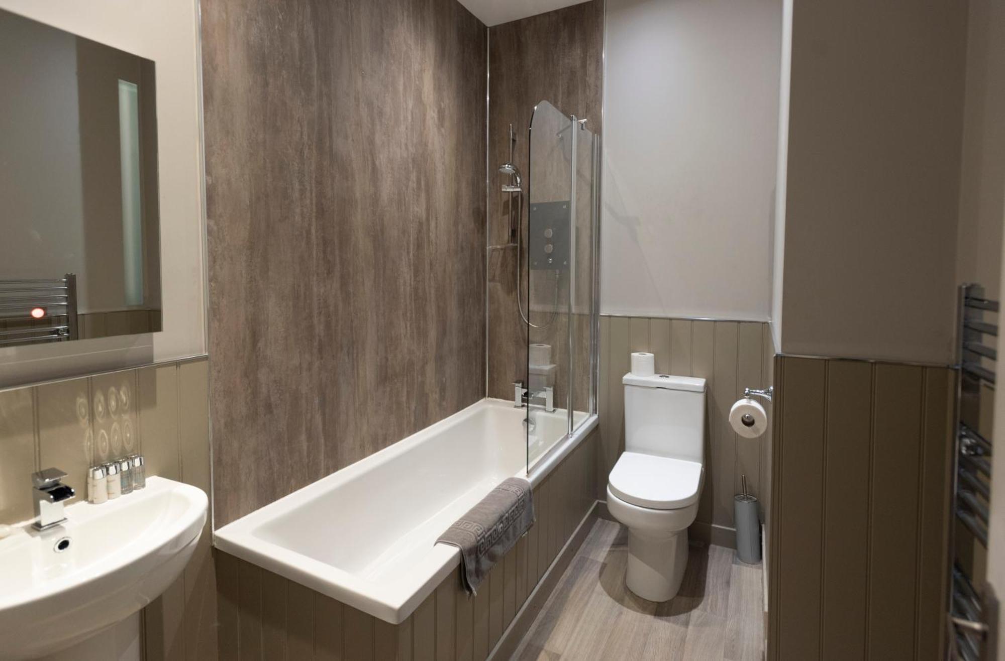 The Stair Arms Hotel Pathhead Екстериор снимка