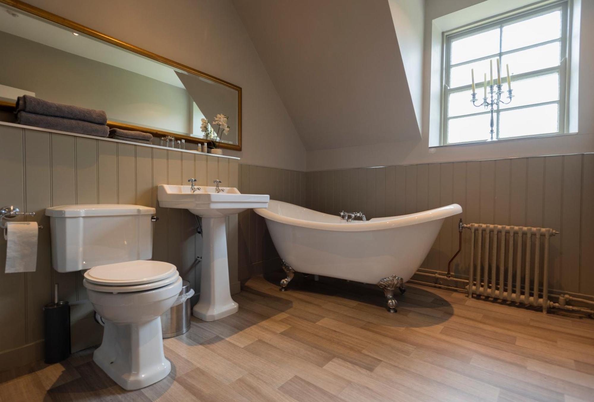 The Stair Arms Hotel Pathhead Екстериор снимка